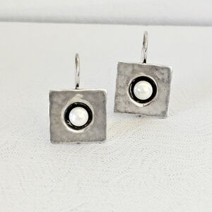 Vintage Silpada Sterling Silver Square Earrings w/Freshwater Pearl W0506